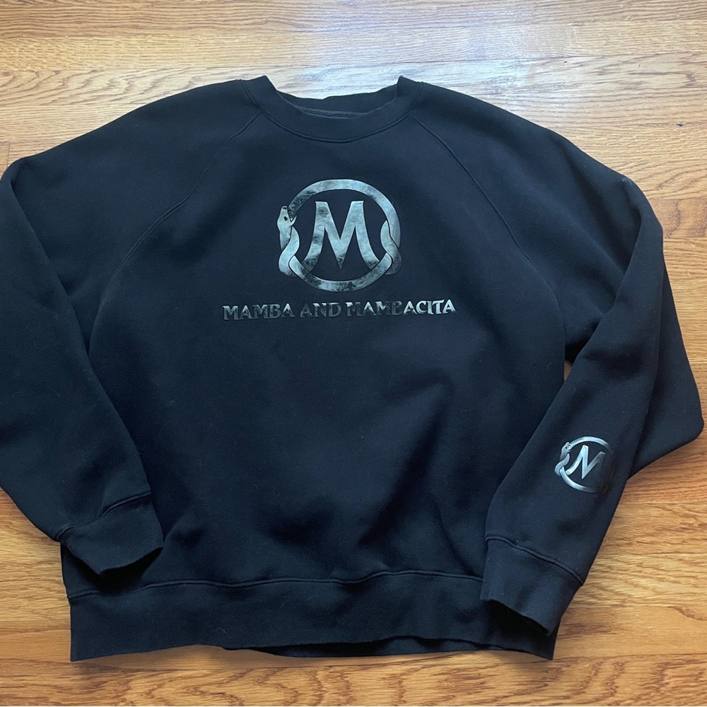 NBA Kobe Bryant Mamba and Mambacita Black M Sweatshirt